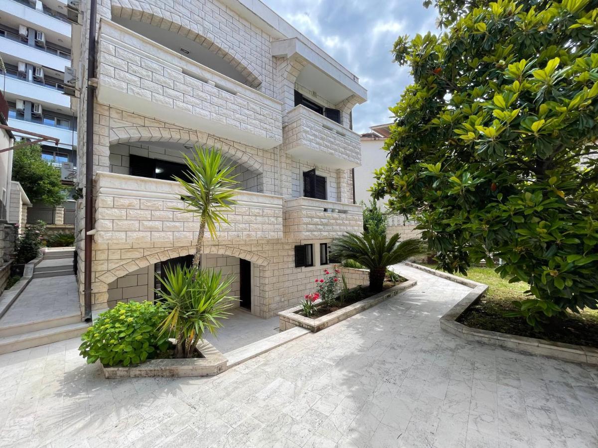Apartments Villa Mirjana Μπούντβα Εξωτερικό φωτογραφία